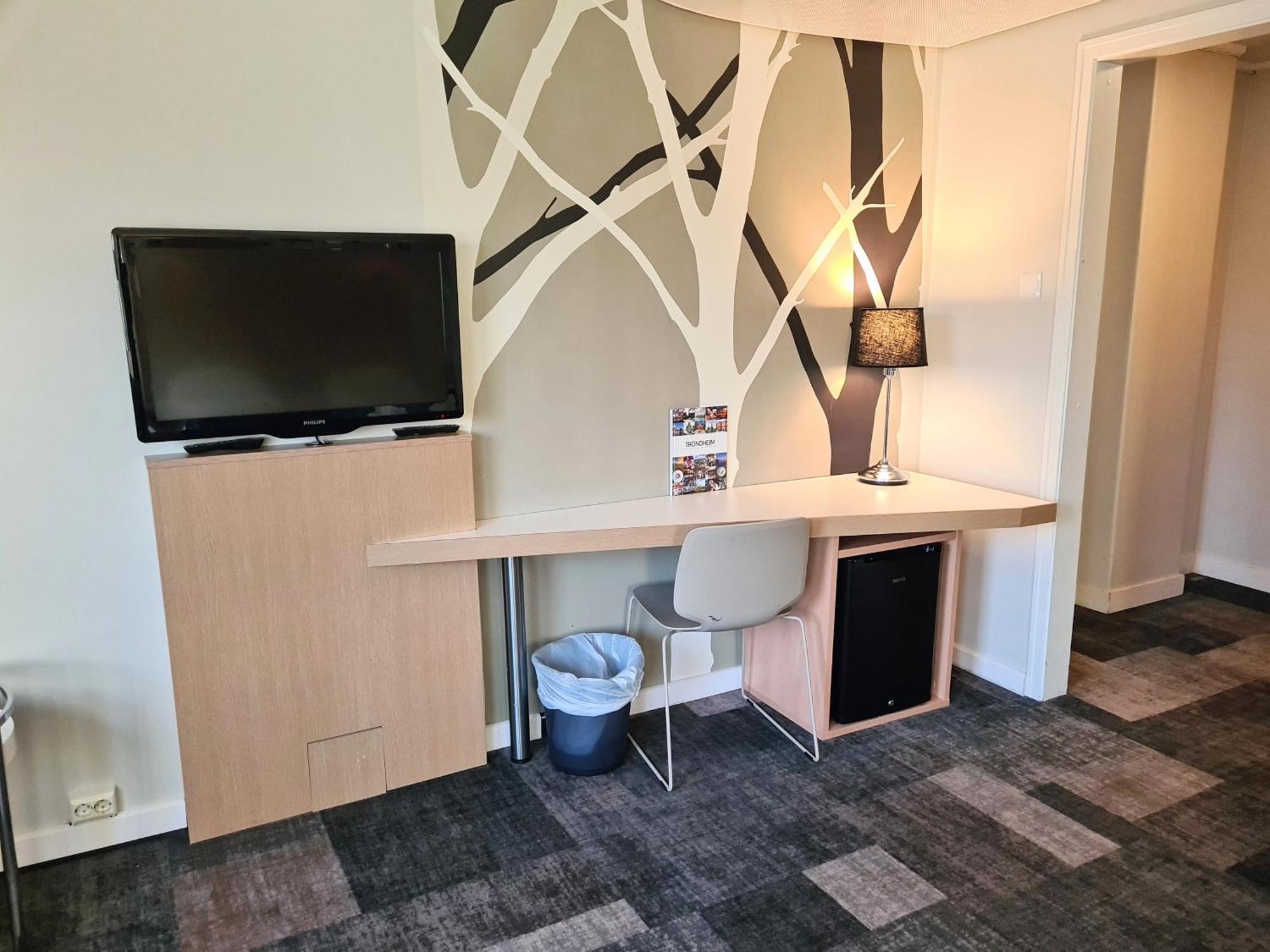 City Living Sentrum Hotel Trondheim Bagian luar foto
