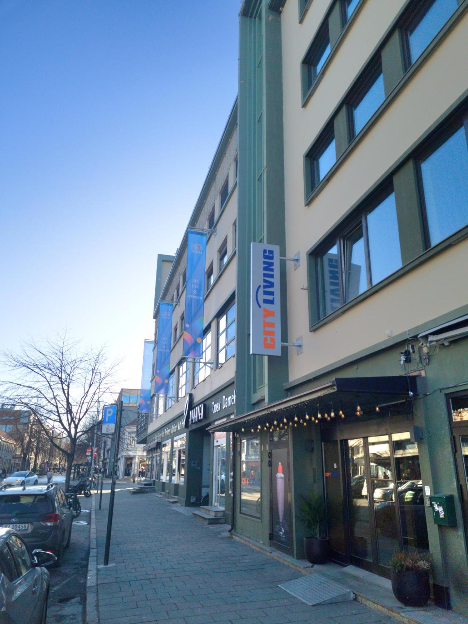 City Living Sentrum Hotel Trondheim Bagian luar foto