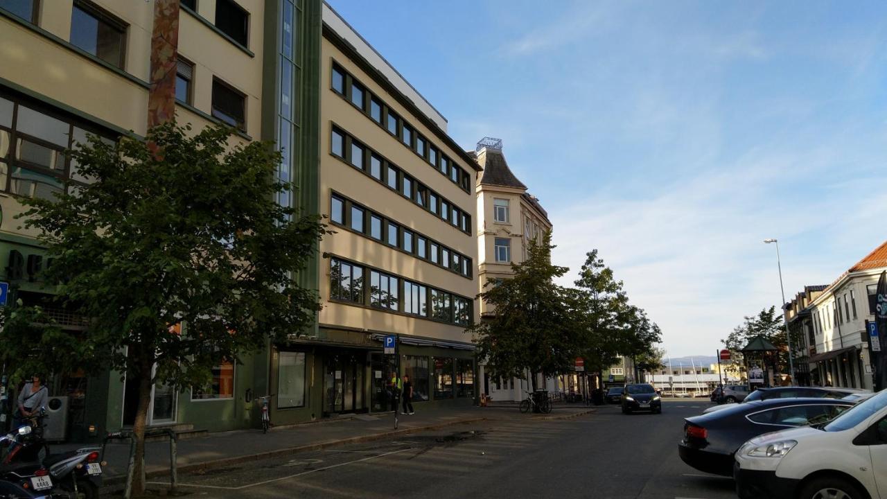 City Living Sentrum Hotel Trondheim Bagian luar foto